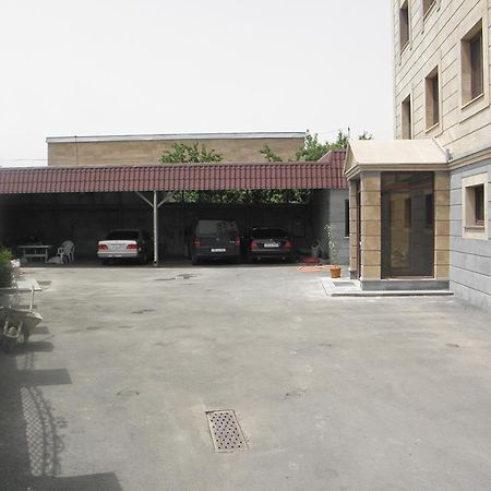 Hotel Apollon Erywań Zewnętrze zdjęcie