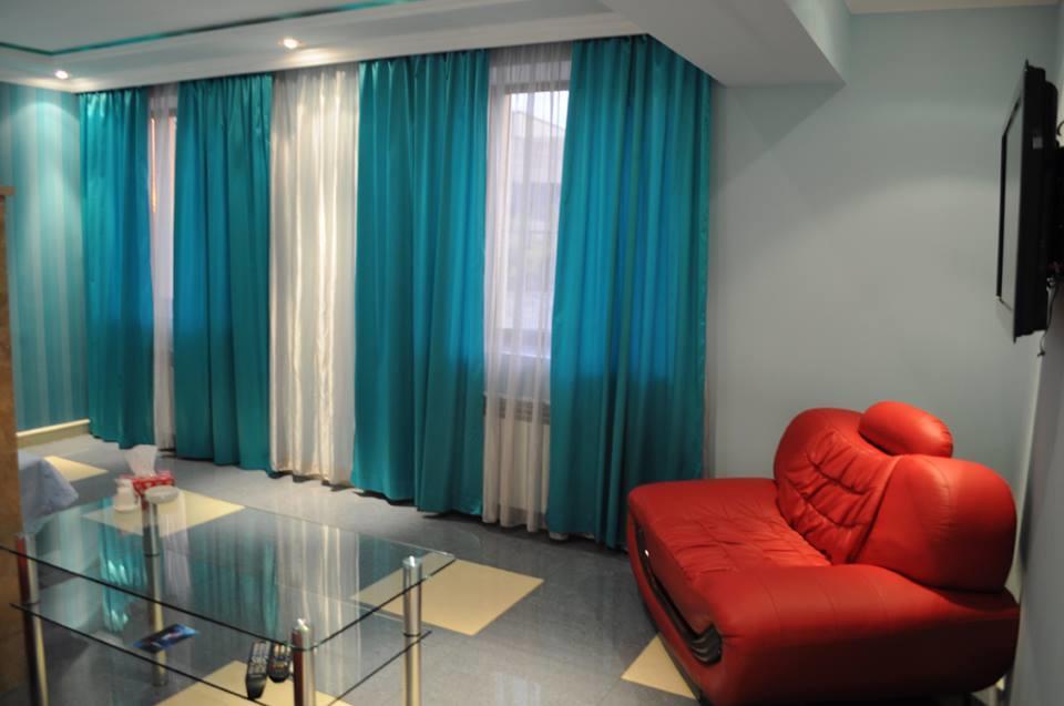 Hotel Apollon Erywań Zewnętrze zdjęcie